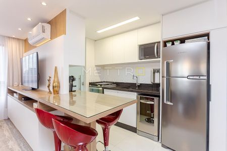 6_photo/94dce43d29.b868acc9c9081069-ATLAS-f2bb8437-ecf5-4dae-97ca-ecddbc05eba3.jpg de apartamento à venda com 2 quartos, 129m² em Alto da Glória, Curitiba