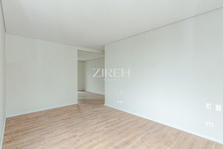 12_photo/94dce43d59.629dbb8b982fc752-ATLAS-07976185-e80b-4f56-b633-b1b507d38f20.jpg de apartamento à venda com 3 quartos, 201m² em Alto da Glória, Curitiba