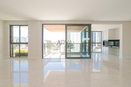 5_photo/94dce43d59.62bab9a02f7bf7a6-ATLAS-351077bf-0cce-4e70-96fa-37e3b23db17d.jpg de apartamento à venda com 3 quartos, 200m² em Alto da Glória, Curitiba