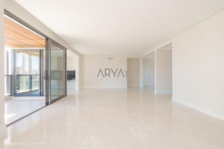 10_photo/94dce43d59.62bab9a02f7bf7a6-ATLAS-cf4dc2ed-93ac-4ab2-9efb-d22974a8134a.jpg de apartamento à venda com 3 quartos, 200m² em Alto da Glória, Curitiba