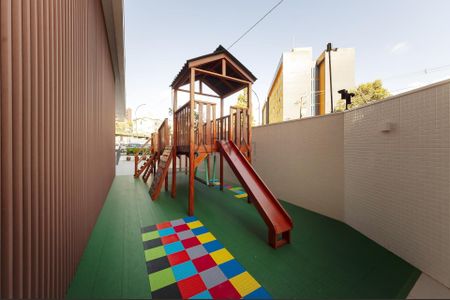 26_photo/94dce43d59.62bab9a02f7bf7a6-ATLAS-d32efd3a-887a-4369-9116-e020f4a2d51a.jpg de apartamento à venda com 3 quartos, 200m² em Alto da Glória, Curitiba