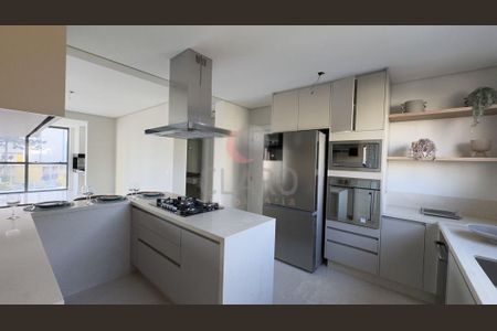 2_photo/94dce43d59.634014ccf091c6f3-ATLAS-76fb6a77-e790-45b6-8554-d0a4986b535a.jpg de apartamento à venda com 3 quartos, 201m² em Juvevê, Curitiba