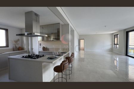 3_photo/94dce43d59.634014ccf091c6f3-ATLAS-b15ce4c0-c59d-4433-9bc1-8cdda68fb20e.jpg de apartamento à venda com 3 quartos, 201m² em Juvevê, Curitiba