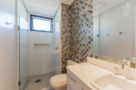 10_photo/94dce43dd5.2174ddd1e513f596-ATLAS-567286fb-ff76-493d-8a7d-9a7f4a27f5d8.jpg de apartamento à venda com 4 quartos, 180m² em Alto da Glória, Curitiba