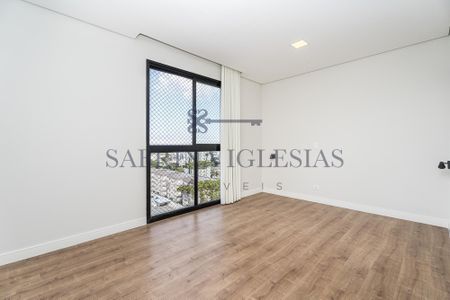 27_photo/94dce43dd5.4b1992a7ab35c141-ATLAS-1ef241e9-047f-42ee-90c4-fa46a5944d6d.jpg de apartamento para alugar com 3 quartos, 138m² em Alto da Glória, Curitiba