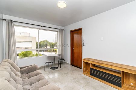 8_photo/94dce43e1f.08798e92c4495a9b-ATLAS-4edfb2bf-d5c5-4d8f-971c-57b9e5e19209.jpg de apartamento para alugar com 1 quarto, 47m² em Alto da Glória, Curitiba