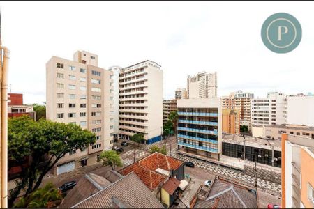 3_photo/94dce43f0b.2903f51637c5daf6-ATLAS-0e722e24-0aad-4565-aa52-8e64e53dab81.jpg de apartamento para alugar com 3 quartos, 101m² em Centro, Curitiba