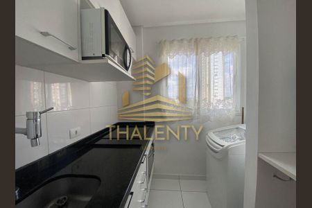 12_photo/94dce43f0d.b0c9be0884e142d1-ATLAS-d97e58b2-b2dc-4836-9eb2-e8cfb24f27a5.jpg de apartamento à venda com 1 quarto, 39m² em Centro, Curitiba