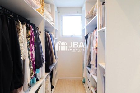 1_photo/94dce43f5d.f265ba868e49e611-ATLAS-eb08bffa-9ba3-4a73-a9ba-8300a7c396ca.jpg de apartamento à venda com 3 quartos, 166m² em Centro, Curitiba