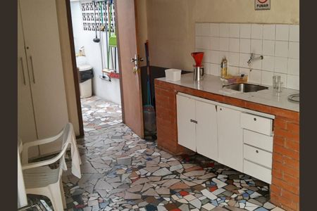 5_photo/94dce43f5f.731adf14b078bccf-ATLAS-d7182c18-485b-4e80-a401-e2a9af9c0679.jpg de apartamento à venda com 1 quarto, 24m² em Centro, Curitiba