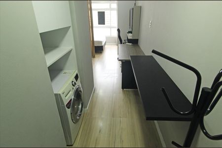 8_photo/94dce43f5f.cf9cb32d685e663f-ATLAS-c5557baa-f88f-48d9-a5f0-dedfda3e4f3f.jpg de apartamento para alugar com 1 quarto, 39m² em Centro, Curitiba