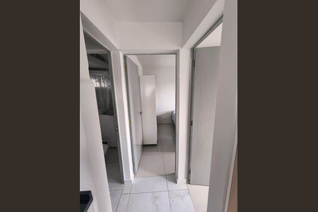 30_photo/94dce43f73.de1539f27b8bccfe-ATLAS-b490dfd1-ebf2-4ce8-9e16-1939ff2f074b.jpg de apartamento à venda com 2 quartos, 48m² em Centro, Curitiba