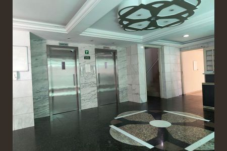 34_photo/94dce43f73.de1539f27b8bccfe-ATLAS-c29e4a39-8abf-4d33-bc7c-05a116d7d236.jpg de apartamento à venda com 2 quartos, 48m² em Centro, Curitiba