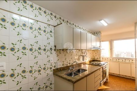 14_photo/94dce43fa5.7e2ea02b9085bf9d-ATLAS-9727e28a-661f-488d-95a3-bf1801ee05eb.jpg de apartamento para alugar com 3 quartos, 167m² em Centro, Curitiba