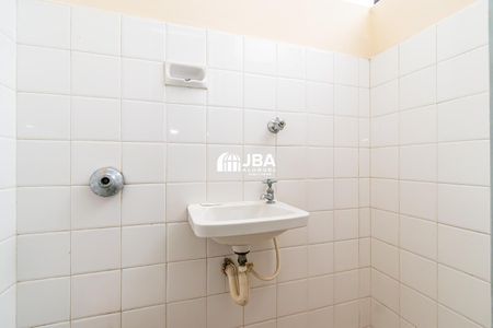 5_photo/94dce43fcd.a15f321e408d66f6-ATLAS-1e9a072d-9231-4d39-bdad-0d15933d6d31.jpg de apartamento para alugar com 3 quartos, 80m² em Centro, Curitiba