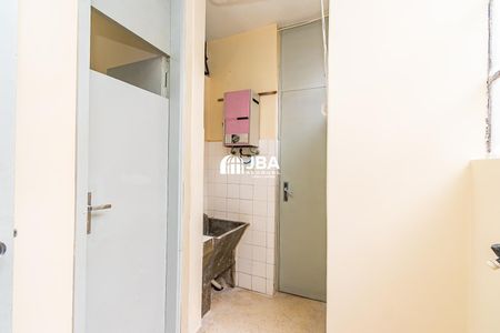 6_photo/94dce43fcd.a15f321e408d66f6-ATLAS-3636c5ec-0a55-4886-83cd-c2492ec43364.jpg de apartamento para alugar com 3 quartos, 80m² em Centro, Curitiba