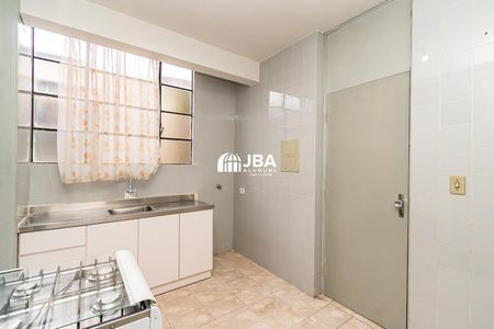 5_photo/94dce43fcd.a15f321e408d66f6-ATLAS-cdc44ea1-d6ff-4855-bb10-100c6f2912f9.jpg de apartamento para alugar com 3 quartos, 80m² em Centro, Curitiba