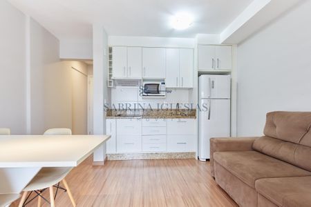 2_photo/94dce43fe5.6ea54ab92f12fc09-ATLAS-cb28f4fe-bbd1-4f4d-9ea8-0606ce3090c0.jpg de apartamento para alugar com 1 quarto, 32m² em Centro, Curitiba