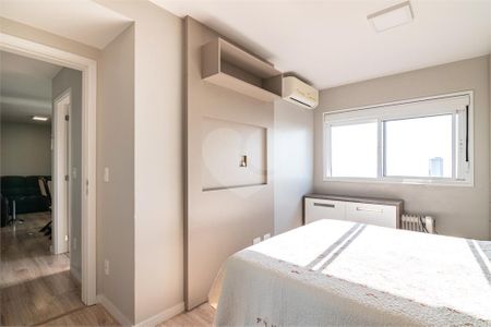 9_photo/94dce43fe5.e100dba37721dde7-ATLAS-1d2b0f51-2e82-4776-bc31-9222eaa1208a.jpg de apartamento à venda com 2 quartos, 73m² em Centro, Curitiba