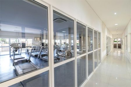 12_photo/94dce43fe5.e100dba37721dde7-ATLAS-3e8e926e-5519-4dca-a263-c3325eb103d1.jpg de apartamento à venda com 2 quartos, 73m² em Centro, Curitiba