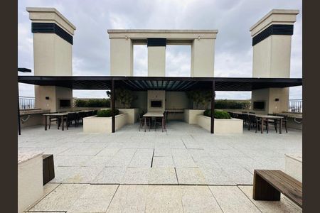 4_photo/94dce43fe5.e100dba37721dde7-ATLAS-49aa7dde-a48d-4216-b49f-ed35b40ae049.jpg de apartamento para alugar com 1 quarto, 41m² em Centro, Curitiba