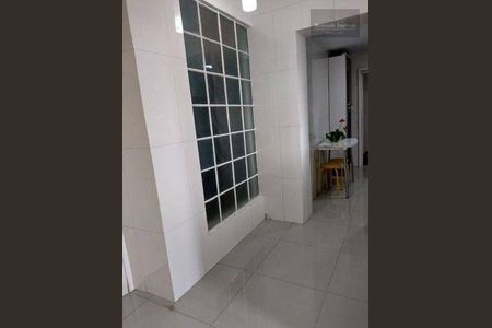 1_photo/94dce43feb.d88bb996e5011e96-ATLAS-6642068b-e455-47ea-bc48-e6980b530150.jpg de apartamento à venda com 3 quartos, 144m² em Centro, Curitiba