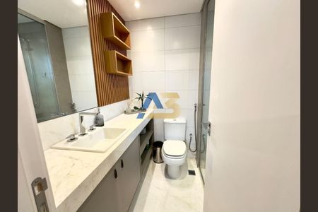 11_photo/94dce43ffd.1aa5b8f538f3adaf-ATLAS-302f2925-b12e-42a5-a2ea-af09c8627ffe.jpg de apartamento à venda com 3 quartos, 105m² em Centro, Curitiba