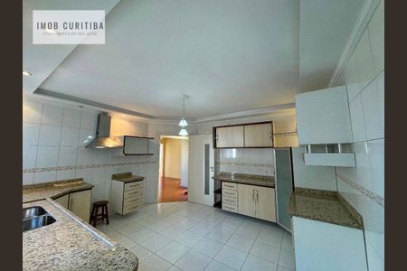 15_photo/94dce4402b.f4cc67030bc3d81e-ATLAS-91812b1d-e912-432c-8fc6-5dde235df52e.jpg de apartamento à venda com 3 quartos, 142m² em Centro, Curitiba