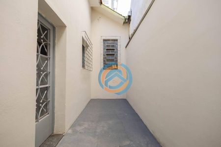 34_photo/94dce4406b.7a69ff73eb43ff8d-ATLAS-1bb5de36-58d1-4b42-ad27-7d807395598e.jpg de casa para alugar com 4 quartos, 185m² em Centro, Curitiba