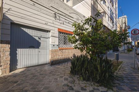 40_photo/94dce4406b.7a69ff73eb43ff8d-ATLAS-477f111b-3fa0-46aa-b1ad-7b592b5eae97.jpg de casa para alugar com 4 quartos, 185m² em Centro, Curitiba