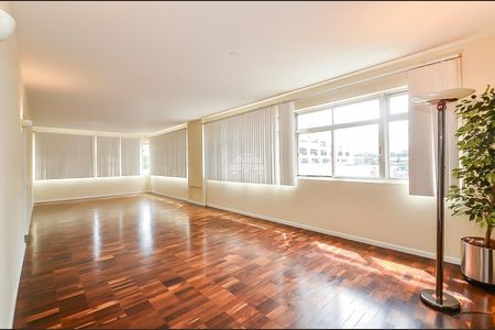 15_photo/94dce44075.ee10227fc62d47bb-ATLAS-15f9aece-ef18-4fdf-a46d-bf3df7944951.jpg de apartamento à venda com 4 quartos, 247m² em Centro, Curitiba