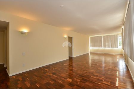 5_photo/94dce44075.ee10227fc62d47bb-ATLAS-657f6bda-982b-4fbd-9752-e9810b65f652.jpg de apartamento à venda com 4 quartos, 247m² em Centro, Curitiba