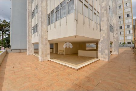 34_photo/94dce44075.ee10227fc62d47bb-ATLAS-8e037aa1-e49e-4831-9183-5ce77517bd70.jpg de apartamento à venda com 4 quartos, 247m² em Centro, Curitiba