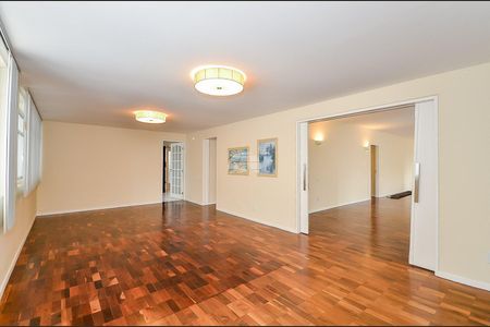 12_photo/94dce44075.ee10227fc62d47bb-ATLAS-b3d129bd-7eea-4e8e-9434-64a48911ccbb.jpg de apartamento à venda com 4 quartos, 247m² em Centro, Curitiba