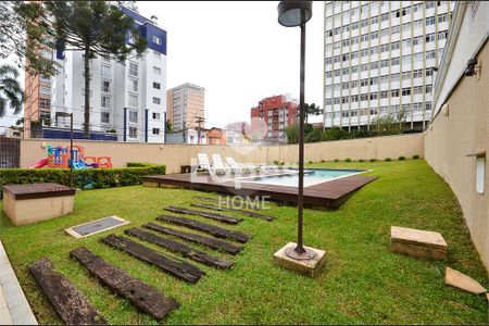 6_photo/94dce440bd.9d98818feaf13c36-ATLAS-df2bfab7-7b76-4a50-9189-e0c8d171e0df.jpg de apartamento à venda com 2 quartos, 73m² em Centro, Curitiba