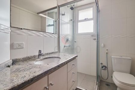 4_photo/94dce440c9.7485718c5d2aa99f-ATLAS-10221505-4f24-4e6e-879d-7eaee18c0807.jpg de apartamento à venda com 3 quartos, 138m² em Centro, Curitiba