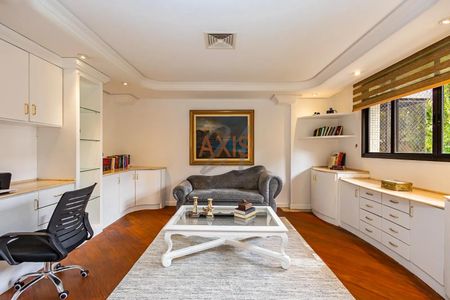 9_photo/94dce44127.912bb953107d94de-ATLAS-64d397d5-af0f-4677-8a36-a5d3e0929840.jpg de apartamento à venda com 3 quartos, 422m² em Centro, Curitiba