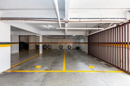 27_photo/94dce44127.912bb953107d94de-ATLAS-6ed2829b-db77-432f-84be-54a4ac6c2557.jpg de apartamento à venda com 3 quartos, 422m² em Centro, Curitiba