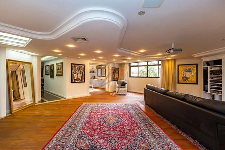 6_photo/94dce44127.912bb953107d94de-ATLAS-c9c39a50-15b0-451c-8d27-30bd7beab857.jpg de apartamento à venda com 3 quartos, 422m² em Centro, Curitiba