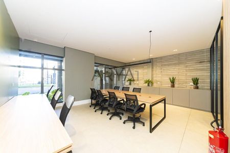 24_photo/94dce44199.9783ae939f582a8e-ATLAS-fda56a09-e2a7-4639-8781-43395b0eeaec.jpg de apartamento à venda com 2 quartos, 72m² em Centro, Curitiba