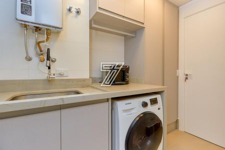 5_photo/94dce44199.9b273cbfeae309c5-ATLAS-21538e3d-75fd-449f-8cb9-aa08286d11ad.jpg de apartamento à venda com 3 quartos, 102m² em Centro, Curitiba