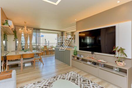 4_photo/94dce44199.9b273cbfeae309c5-ATLAS-9928080d-5e6b-4385-b022-8b5802c018a9.jpg de apartamento à venda com 3 quartos, 102m² em Centro, Curitiba