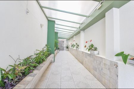 26_photo/94dce441d5.bb00257abb36f9f9-ATLAS-4a0c67c4-4f5e-4181-879c-3bc9e3012ca6.jpg de apartamento à venda com 2 quartos, 56m² em Centro, Curitiba