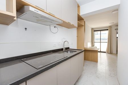 4_photo/94dce441d7.08798e92c4495a9b-ATLAS-7364724c-9dfb-46e2-9ea2-0dbaab5e809e.jpg de apartamento à venda com 1 quarto, 30m² em Centro, Curitiba