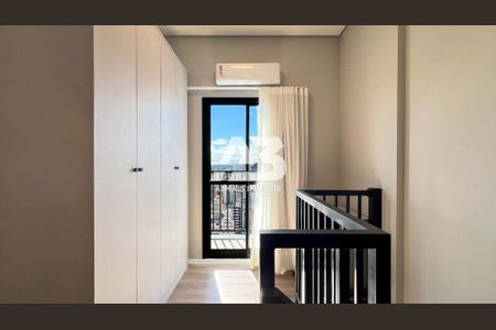 10_photo/94dce441f3.e6abb992c69e11aa-ATLAS-fa537e5d-7d80-48eb-aba9-91f9e6ac754b.jpg de kitnet/studio à venda com 1 quarto, 34m² em Centro, Curitiba