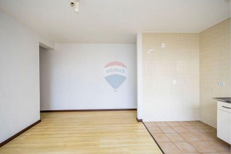 9_photo/94dce441ff.7066937cd636288e-ATLAS-18b7b32c-d03b-42d5-9acb-68a4b66dc9d2.jpg de apartamento para alugar com 2 quartos, 58m² em Centro, Curitiba