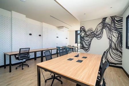 5_photo/94dce44223.db01357aa49deb94-ATLAS-a67dd4e5-3484-41e8-8435-a7d5a96ed503.jpg de kitnet/studio à venda com 1 quarto, 34m² em Centro, Curitiba