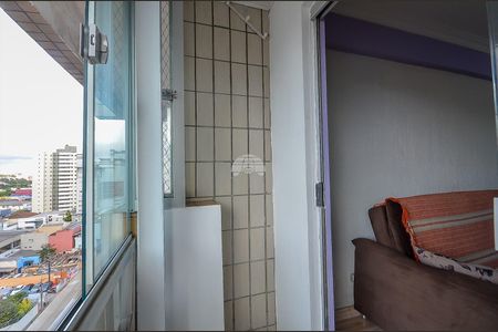 3_photo/94dce4422f.a253534c643ab898-ATLAS-252f38e2-006a-4e5f-b552-5a81a41e3913.jpg de apartamento à venda com 1 quarto, 42m² em Centro, Curitiba