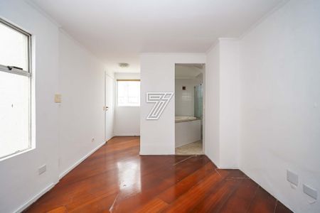 12_photo/94dce44233.fd1879ebb6ef00f5-ATLAS-46544ac6-e183-42b9-9032-e92a272b8554.jpg de apartamento à venda com 3 quartos, 140m² em Centro, Curitiba