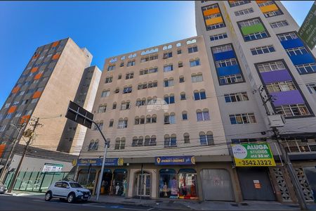 2_photo/94dce44237.a7a190acd48d2122-ATLAS-08ba9bc3-da1a-48ba-a66a-0798f2a841d8.jpg de apartamento à venda com 1 quarto, 33m² em Centro, Curitiba